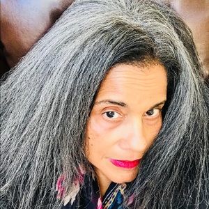 Meet your Posher, Debra